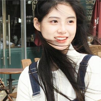 小犬与女孩